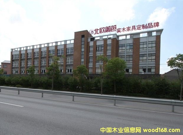 �D�����W�h���Ϻ����w�� �c���ɷŴ�