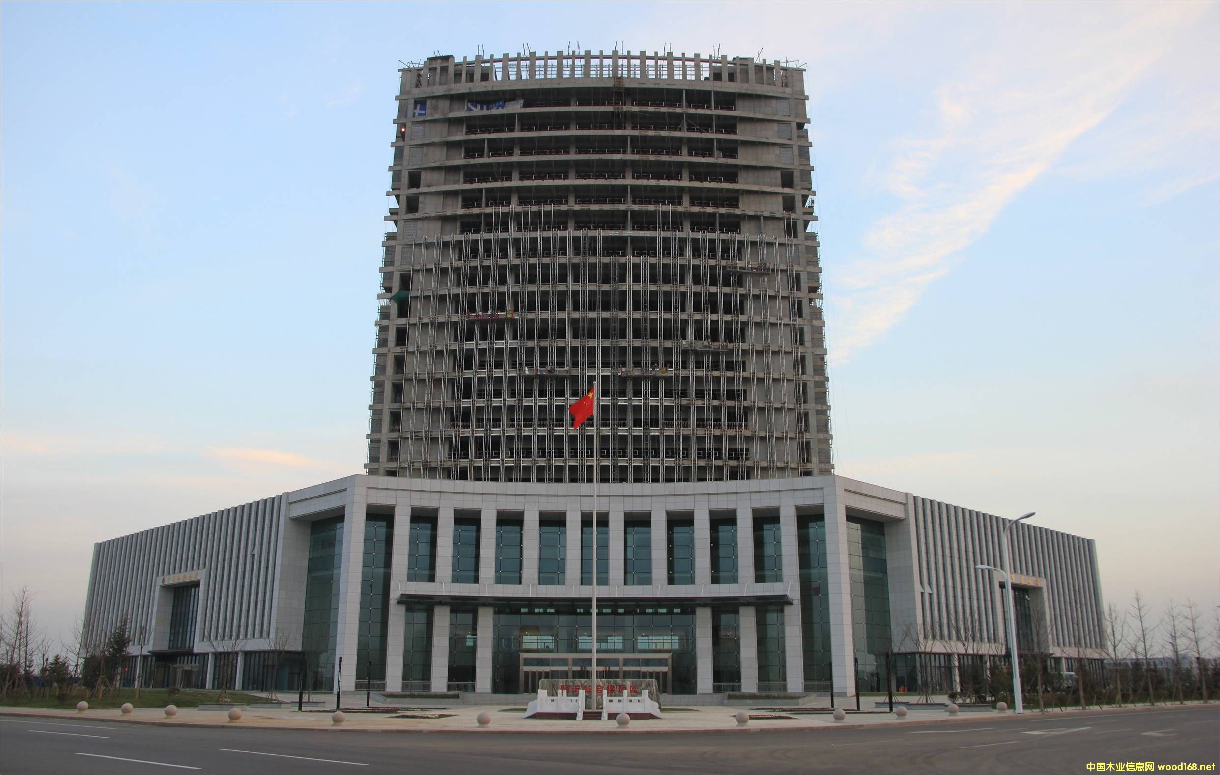 �D���R�ʾC�ϱ����^(q��)����(w��)��� �c���ɷŴ�