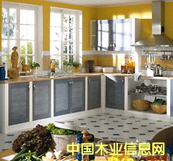 �҃�: ͸��ɫϞ��Ԕ����B