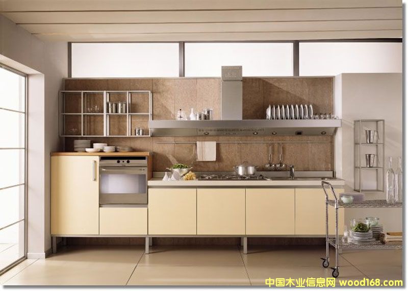 ���w�N��֮����F�Rϵ�Юa(ch��n)Ʒ��Ԕ��(x��)��B