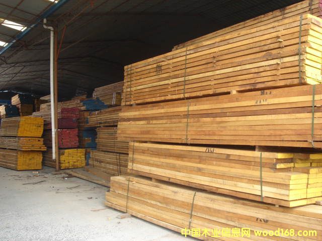 ��ľ��ɳ��������������ľ��ˮ�������M(j��n)��ľ�ĵ�Ԕ��(x��)��B