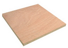 ������ľ����