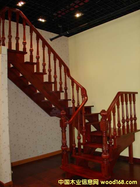 ���S����