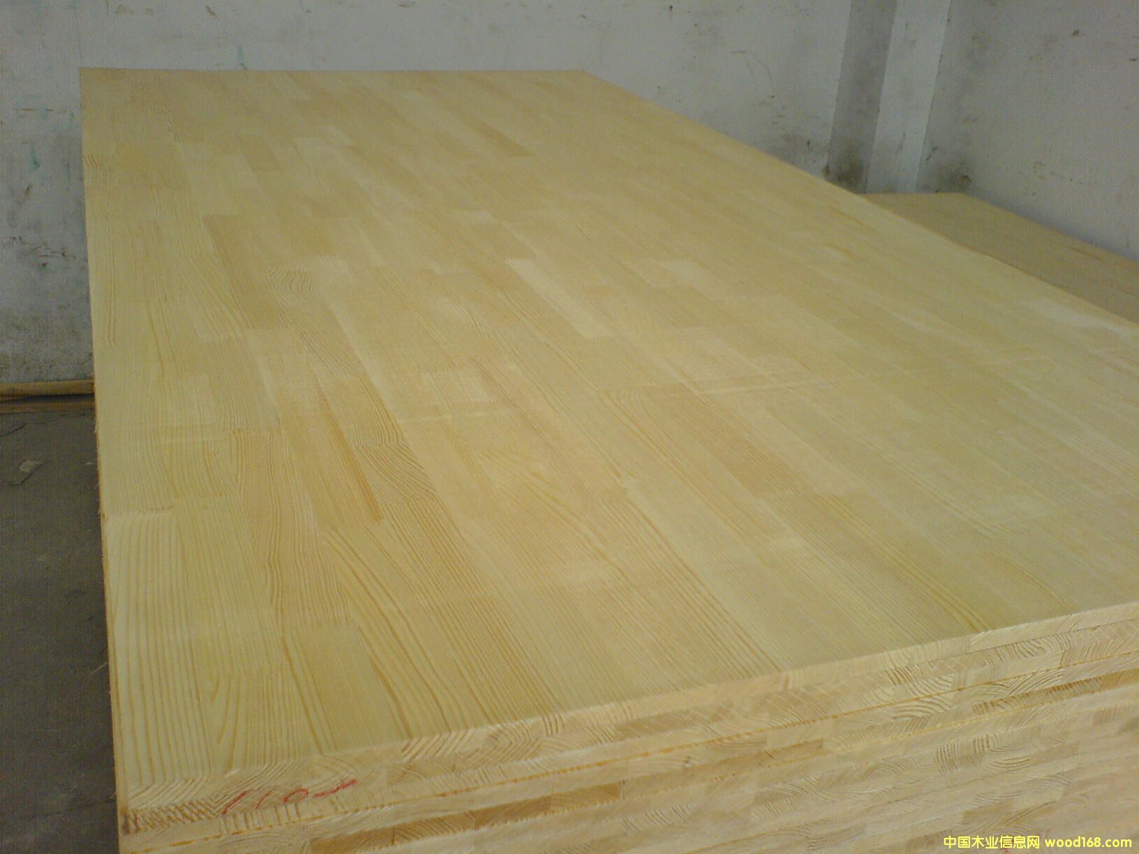 �c���鿴��ľ��Ӱ�Ŵ�DƬ