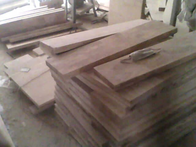 ����̤���� վ��  ����