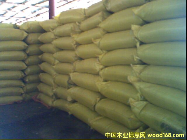 �c���鿴�F�tľ�|(zh��)�ػ����}�Ŵ�DƬ