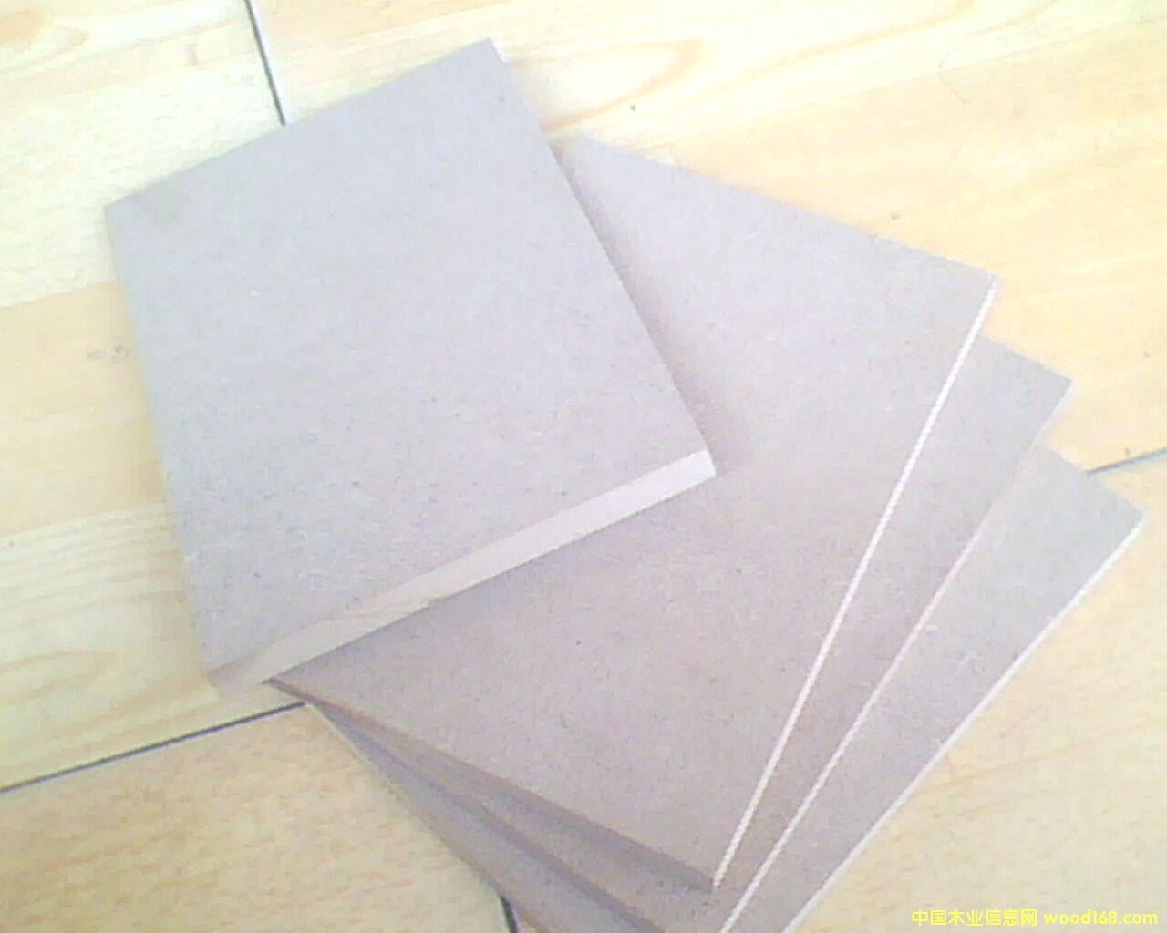 12MM���ܶȵذ���ģ���Ʒ����Ԕ��(x��)��B