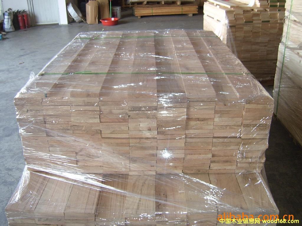 �ذ�����