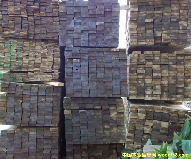 �Ͼ����S����ľ��Ԕ��(x��)��B