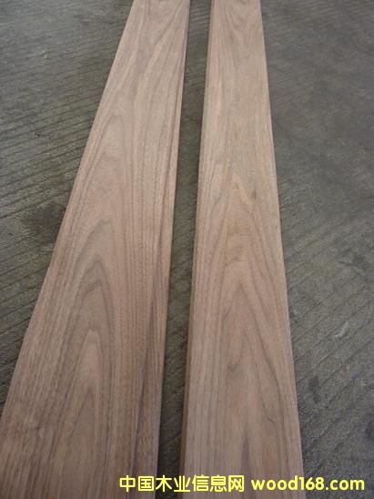 �c(di��n)���鿴�ں��ҷŴ�DƬ