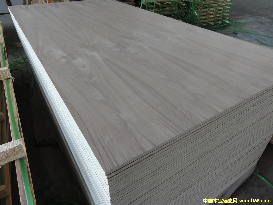 ��Ȼ�ں����b��Ԕ����B