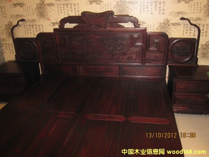 ��~�S̴����󴲵�Ԕ����B