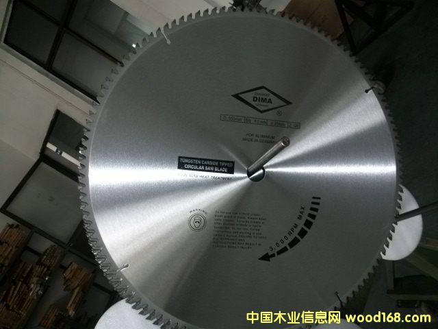 ���X�úϽ��Ƭ��Ԕ����B