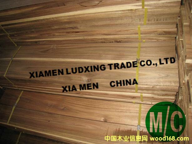 ��˼ľ�ذ����ϣ����~��˼ľ��acacia