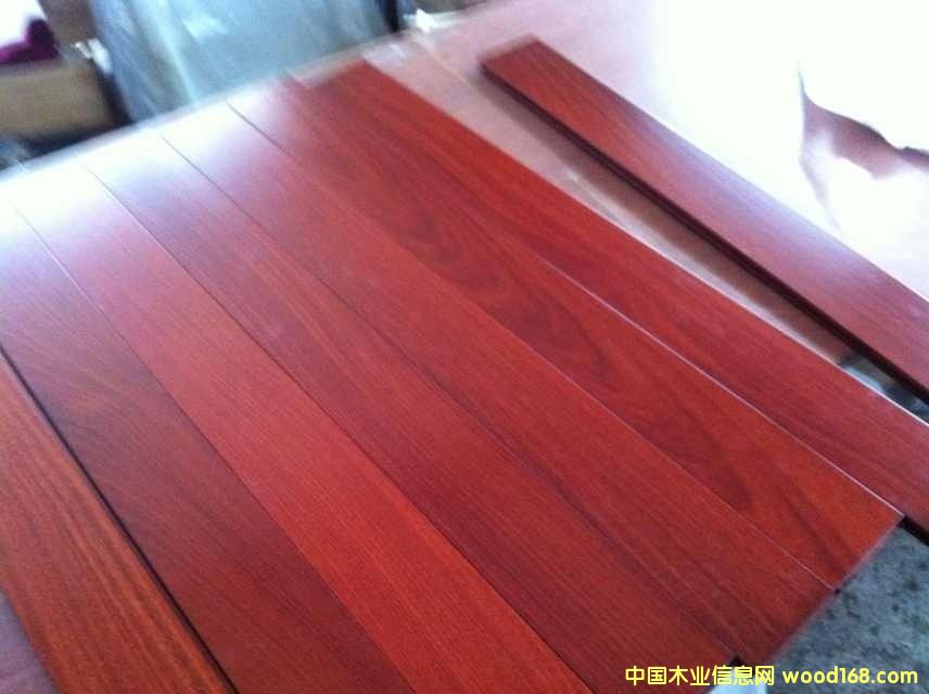 ��֬ľ�����t̴�㣩��ľ�ذ��Ԕ����B