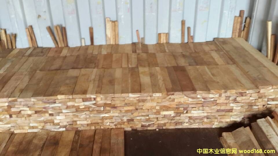 ���ǁ�������ƴ�ذ�ǘ�(bi��o)С��