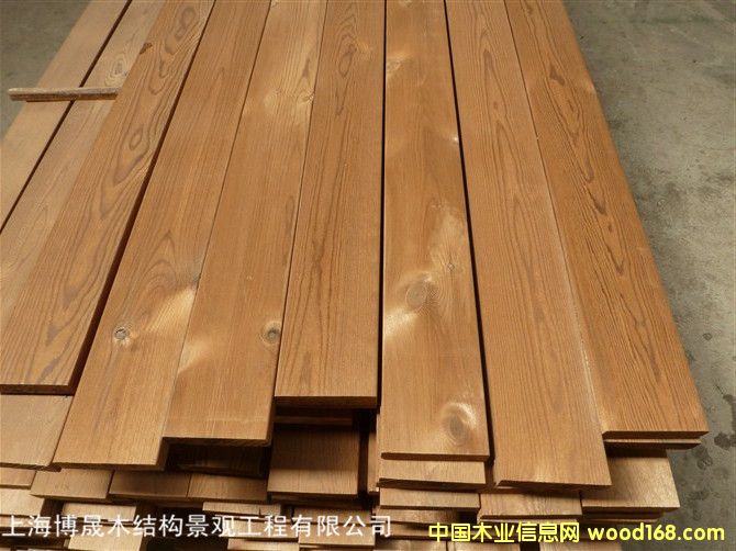 �c(di��n)���鿴���̿��ľ�Ŵ�DƬ