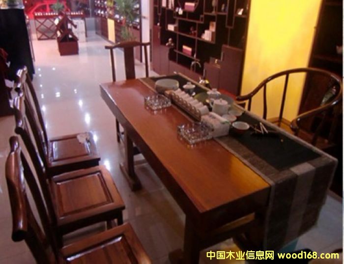 �����S����