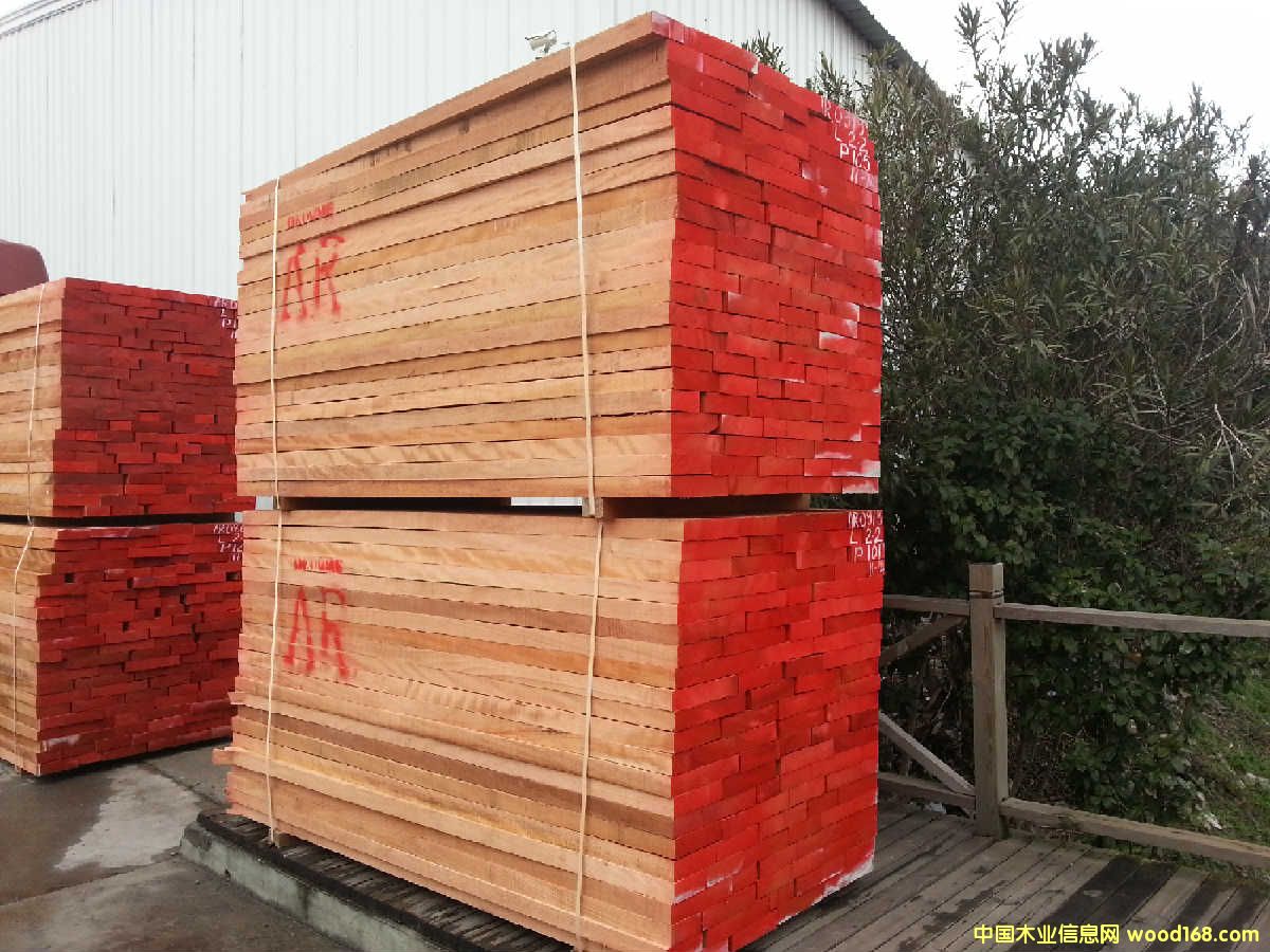 �̓r(ji��)����(y��ng)����ľ��Ԕ��(x��)��B