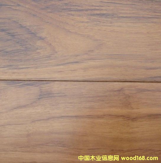 ������ľ��ľ��(f��)�ϵذ�