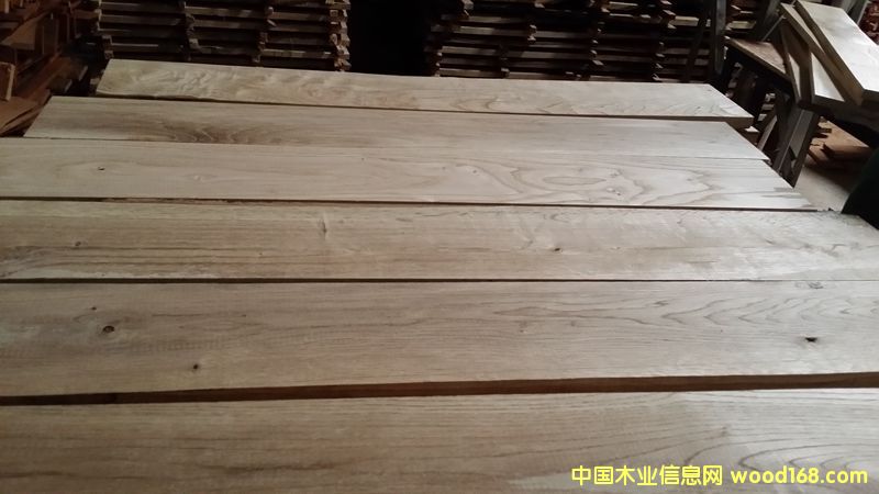 ��ľ������ľ�ذ�����