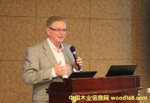 ����(gu��)����ľ�Įa(ch��n)Ʒ�f(xi��)��(hu��)����Mr.Frank Stewart