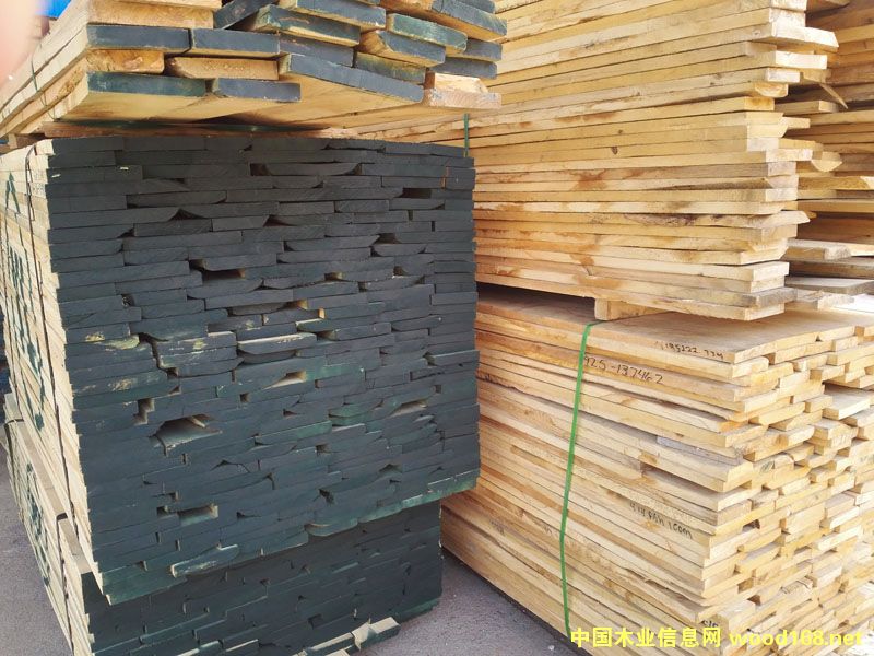 �������D