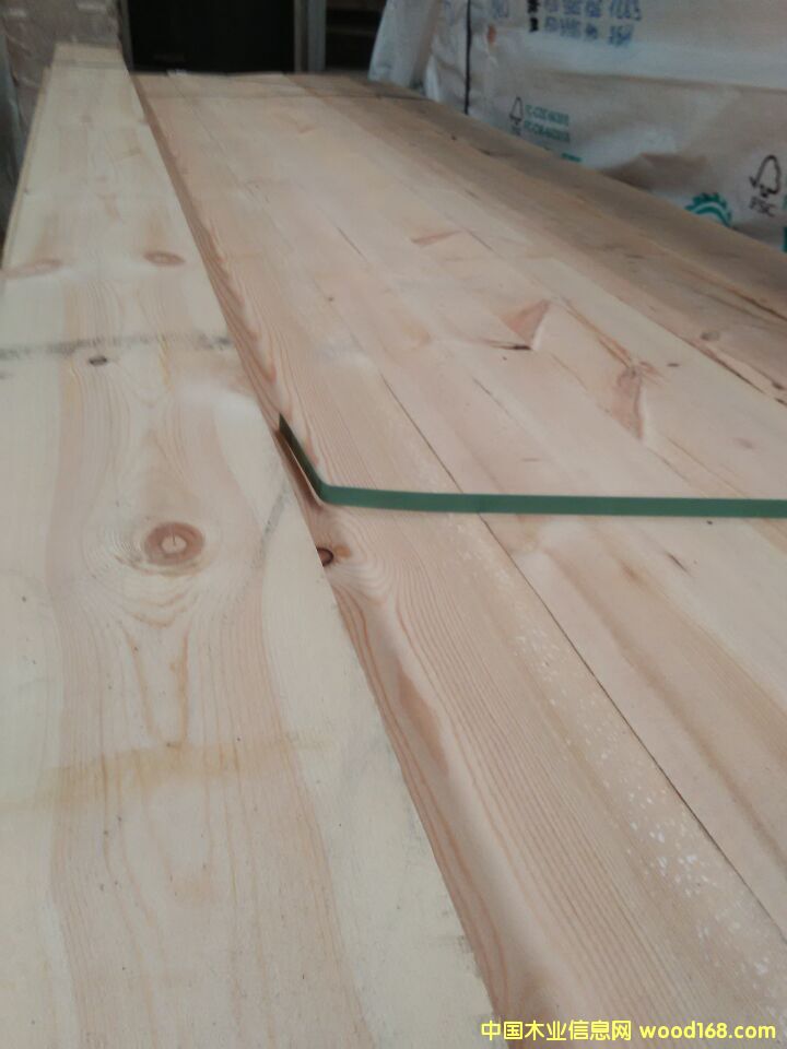 �M(j��n)����ľ