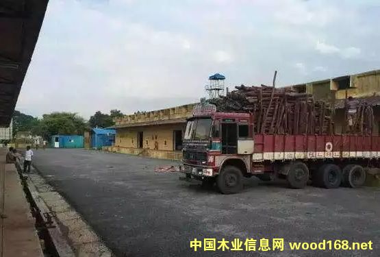 ӡ�ȳ������µ����uС�~��̴����r(ji��)���ģ�