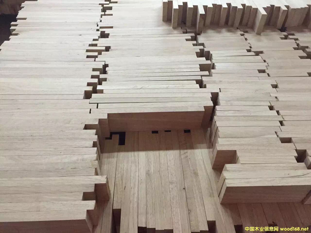 2440*1220*20Ab��Ԕ����B