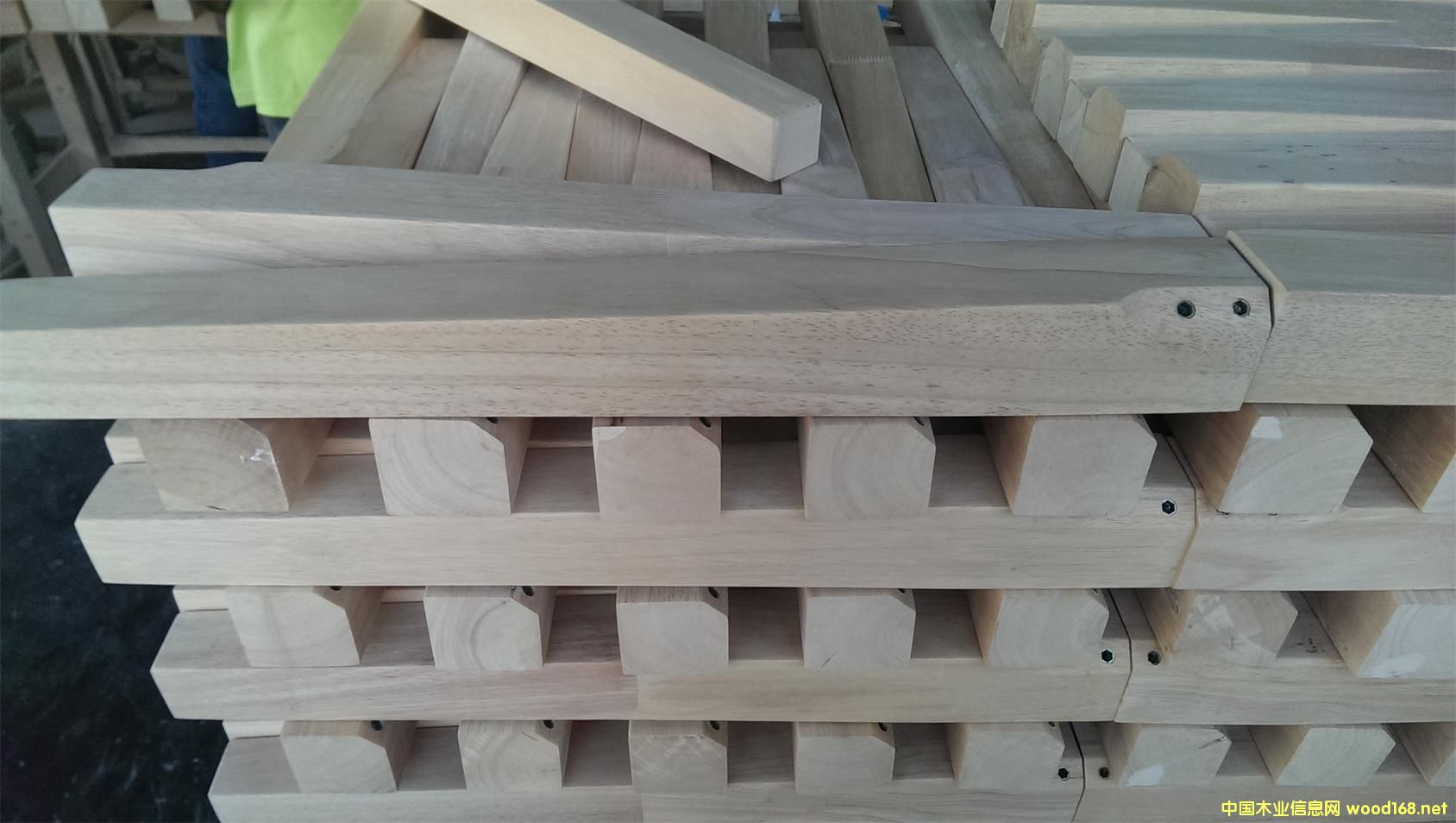 ���zľ���_