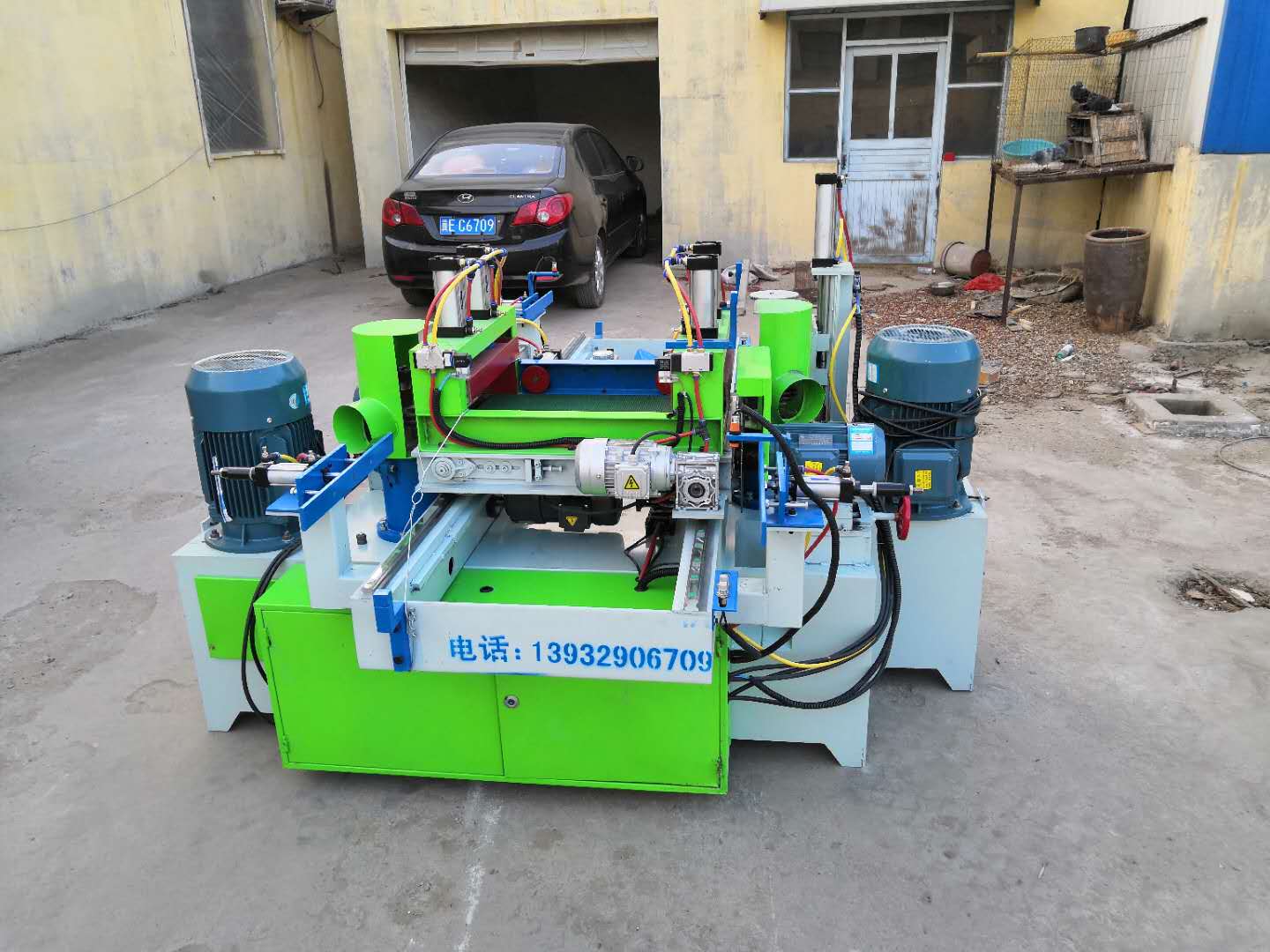 �p�����X�C��Ԕ����B