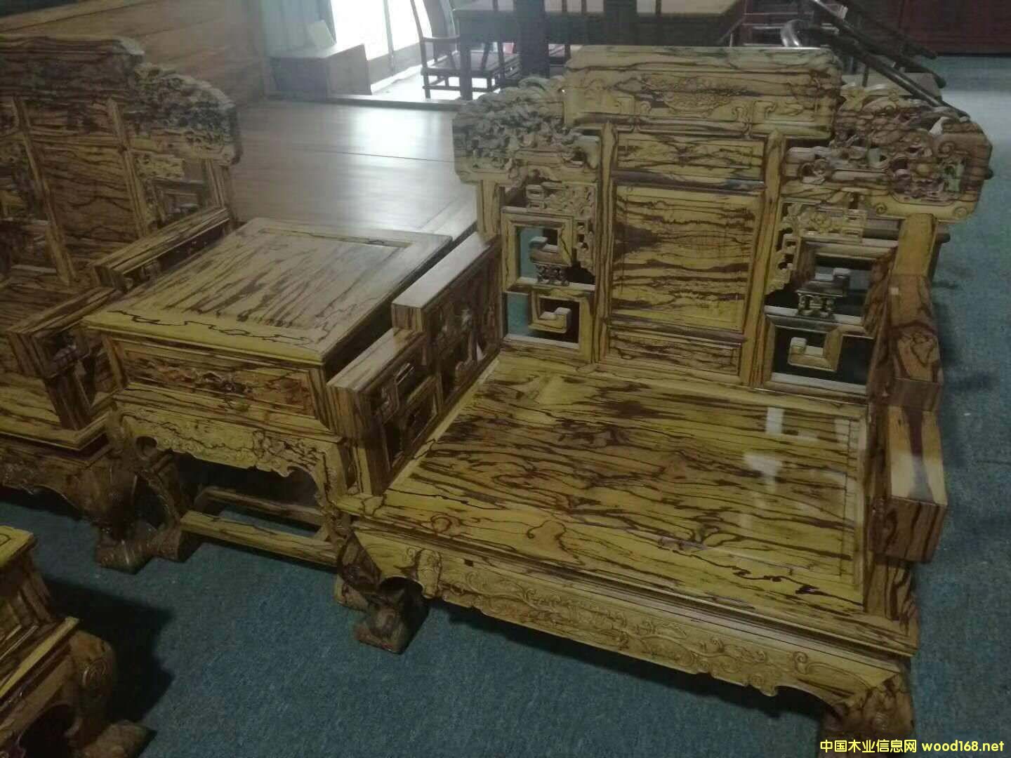 �������~�S�����Ԕ��(x��)��B