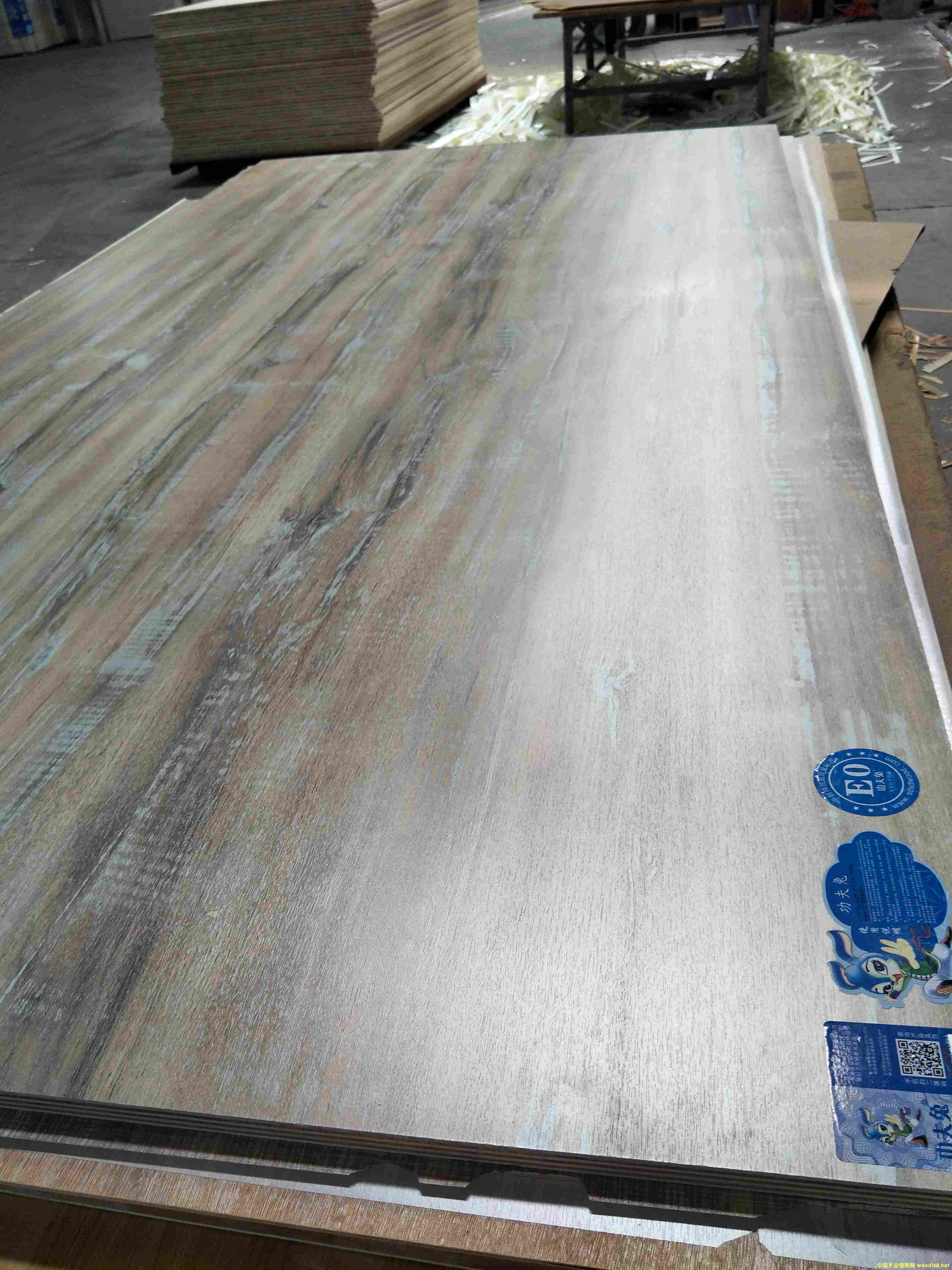 ���B(t��i)��