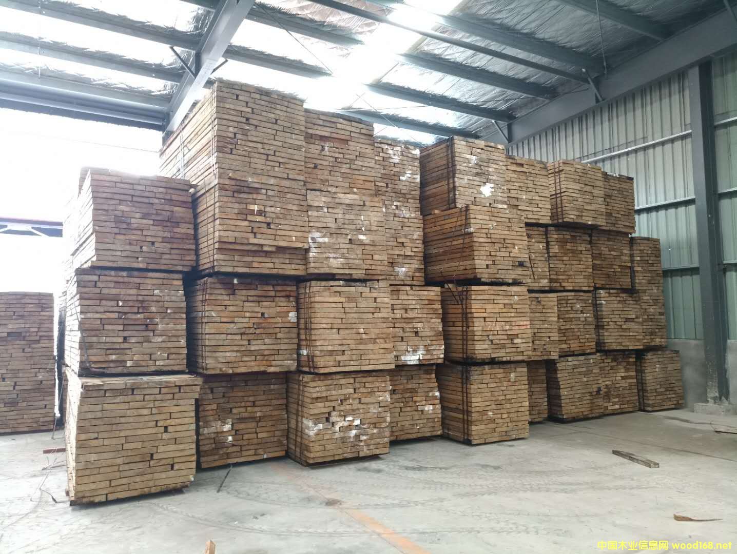 �����ں���