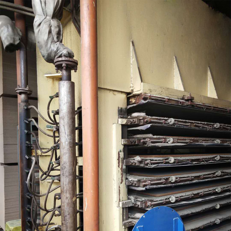 ʮ��900�������N��ቺ�C�D׌