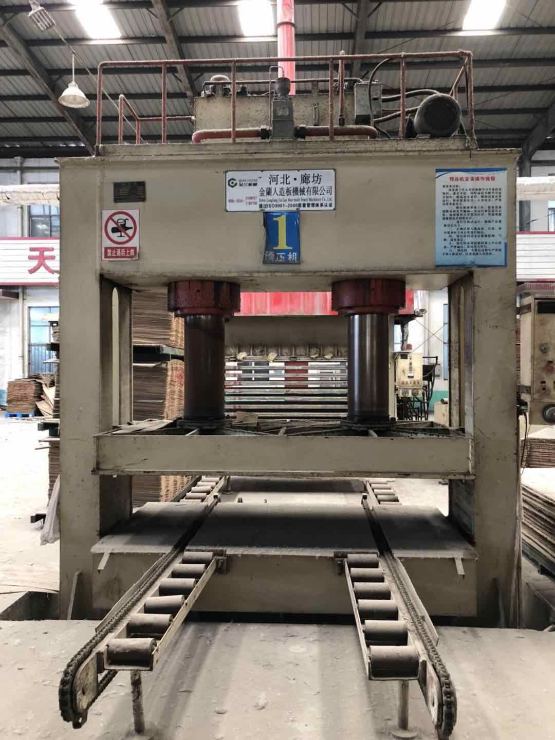 �A(y��)���C(j��)