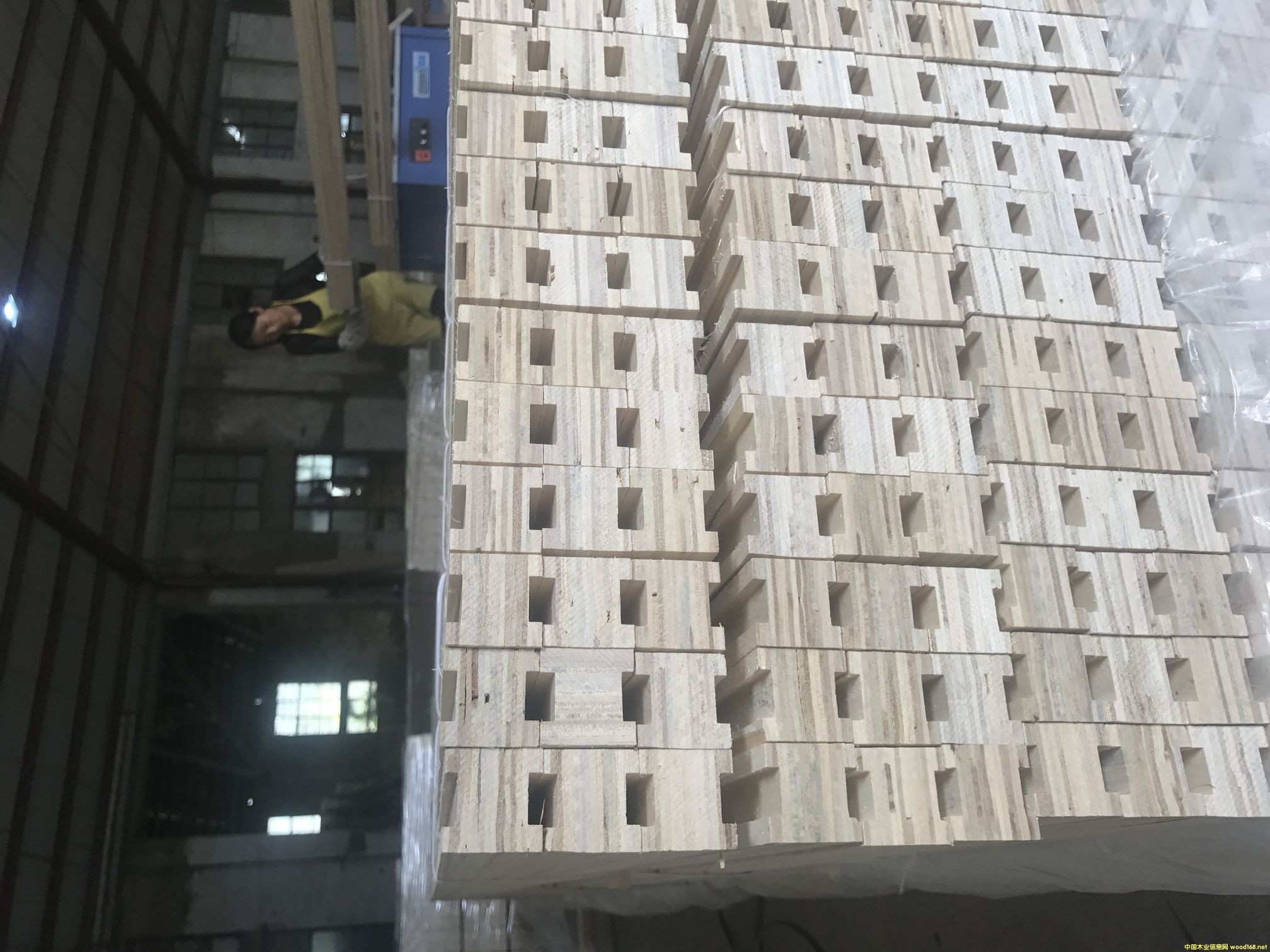 �����ձ��ȼ�LVL�Tо��